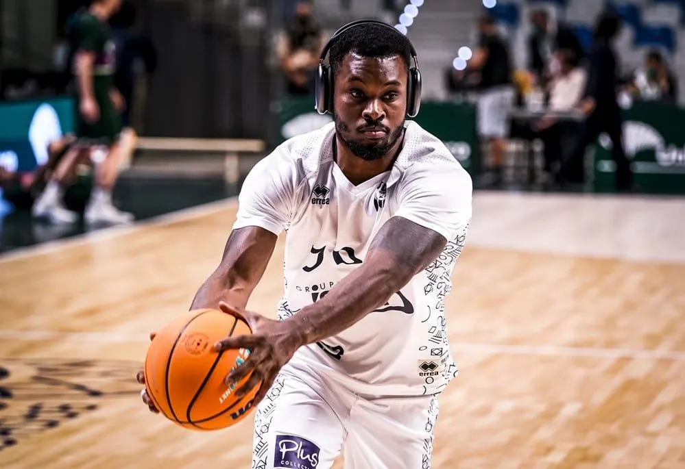 La JDA Dijon se sépare de Sek Henry