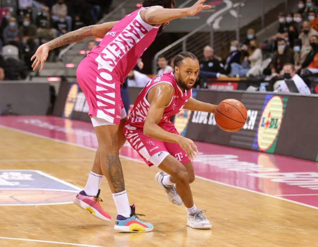 Parker Jackson-Cartwright (ASVEL) : « C’est un grand pas en avant pour moi »