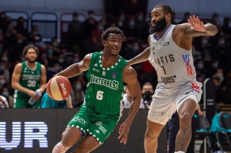 Vidéo : Un « Passe & Va » avec Adam Mokoka (Nanterre)