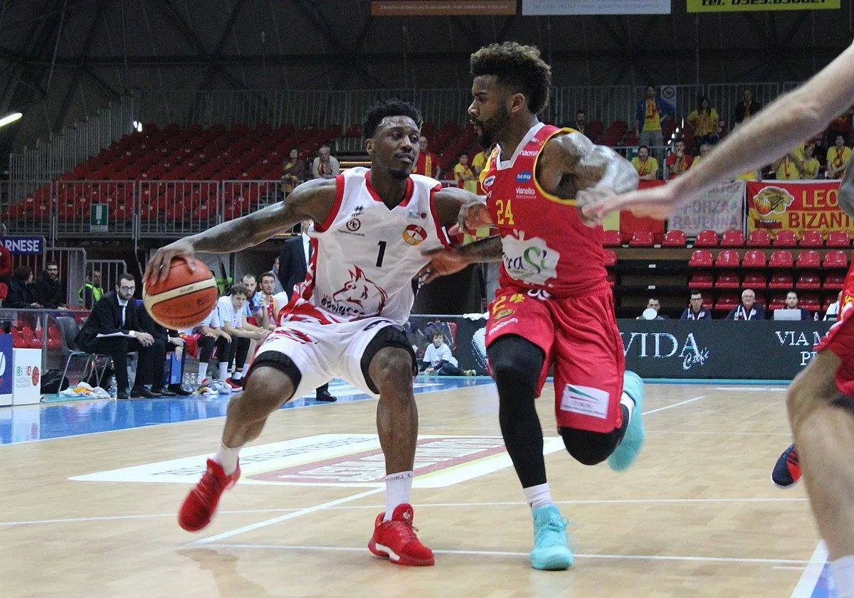 Pro B : Carlton Guyton en pigiste de David Jackson à Quimper