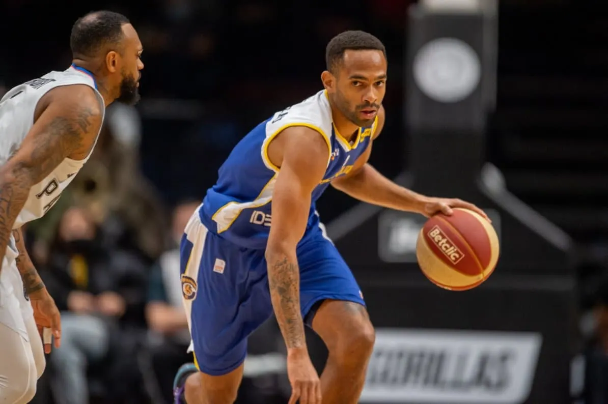 Italie : Porté par David Michineau, Naples tombe l’Olimpia Milan