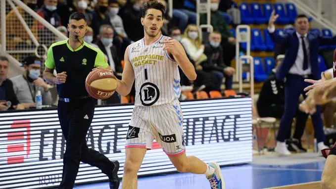Vidéo : Les deux buzzer beaters qui ont permis au Champagne Basket de gagner à Bourg