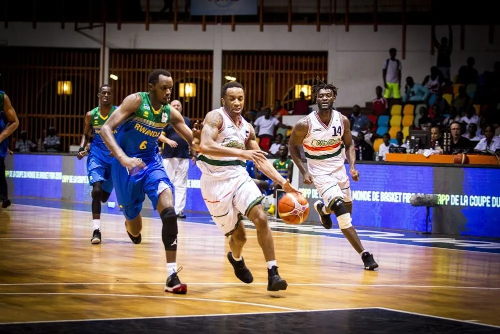 Pro B : Jean-Francois Kebe prolonge au Nantes Basket Hermine