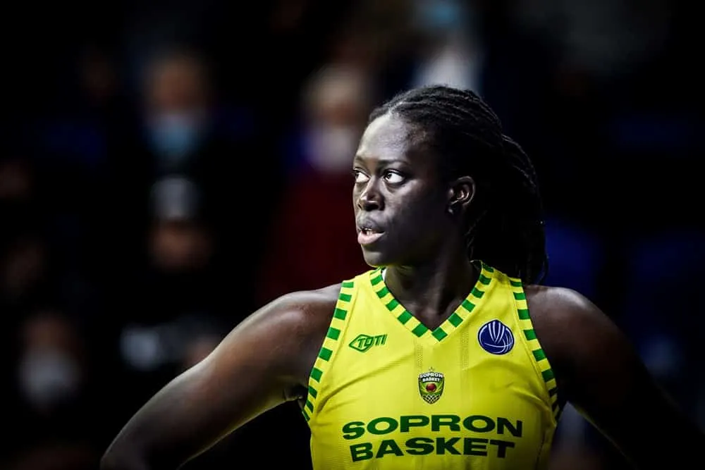L’internationale française Aby Gaye quitte prématurément Sopron