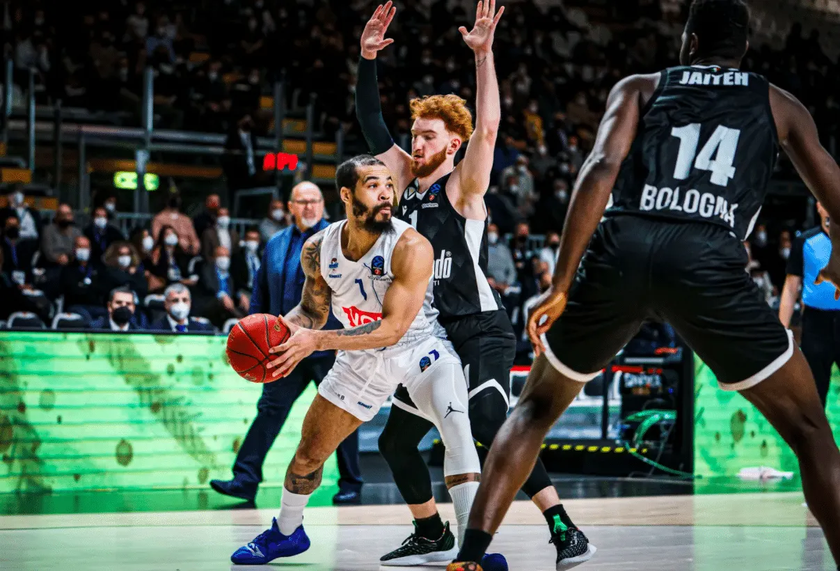 Eurocup : l’incroyable périple de Justin Cobbs pour jouer à Bologne