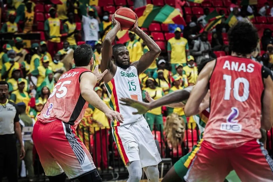 Qualif. Coupe du monde : Youssou Ndoye (Sénégal) fait tomber un record de rebonds