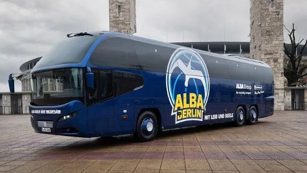 Le bus de l’Alba Berlin va chercher des réfugiés en Ukraine