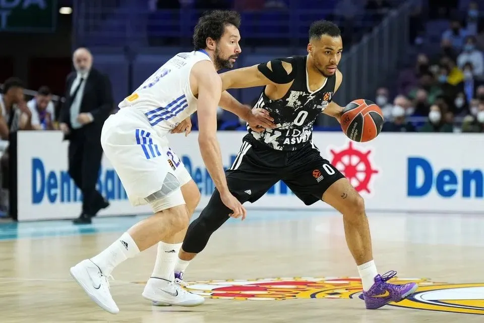 T. J. Parker après la défaite de l’ASVEL face au Real Madrid : « Nous avons oublié de jouer pendant 6-7 minutes… »