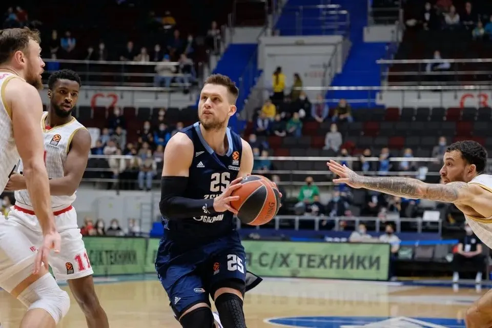 Accusé de trahison, Mateusz Ponitka quitte définitivement le Zenit Saint-Petersbourg