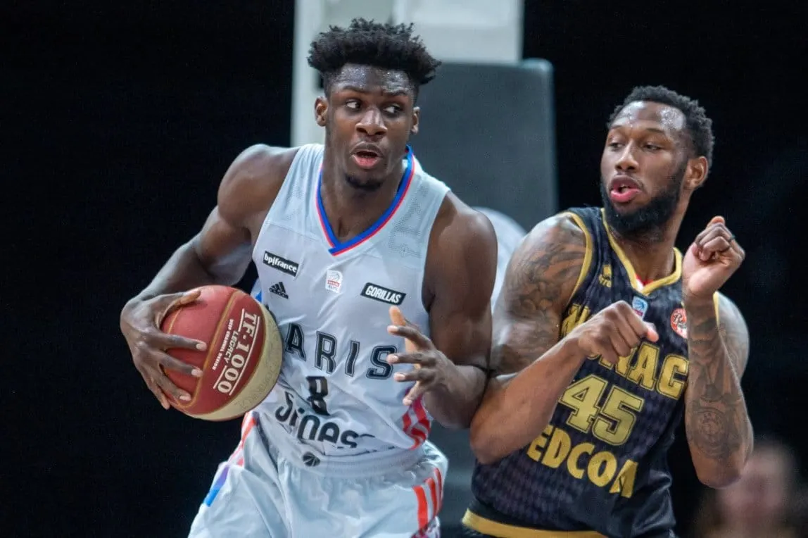 Ismaël Kamagate et Juhann Begarin restent au Paris Basketball