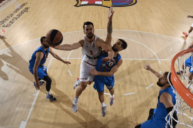La courte défaite de Monaco à Barcelone ? « Un manque d’expérience » estime Sasa Obradovic