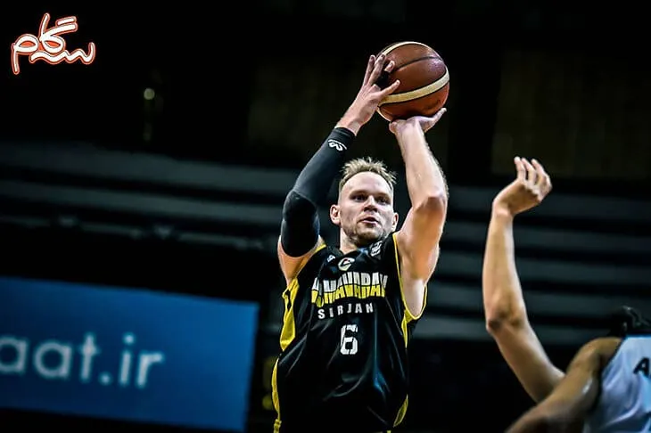 Anton Ponkrashov ou l’expérience d’un joueur russe en Iran