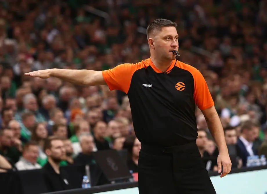 Un arbitre ukrainien dirigera des matches de championnat italien