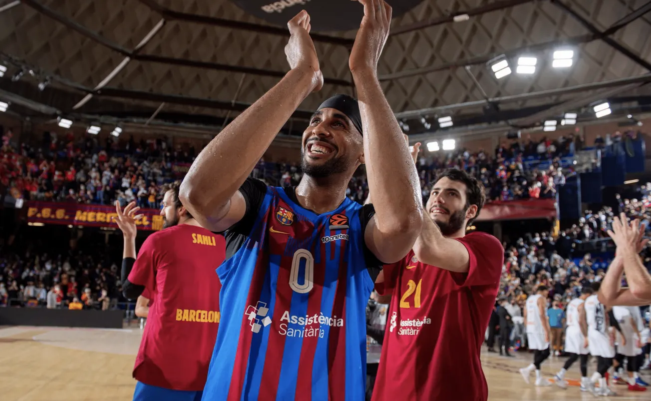 Euroleague : Le MVP des matchs 1 des playoffs est… Brandon Davies (Barcelone)