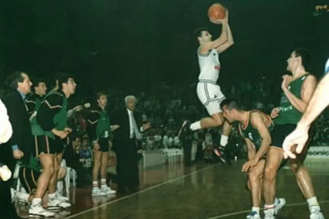 Sasa Djordjevic : « La saison où nous avons remporté l’Euroleague, je gagnais 500 euros par mois »