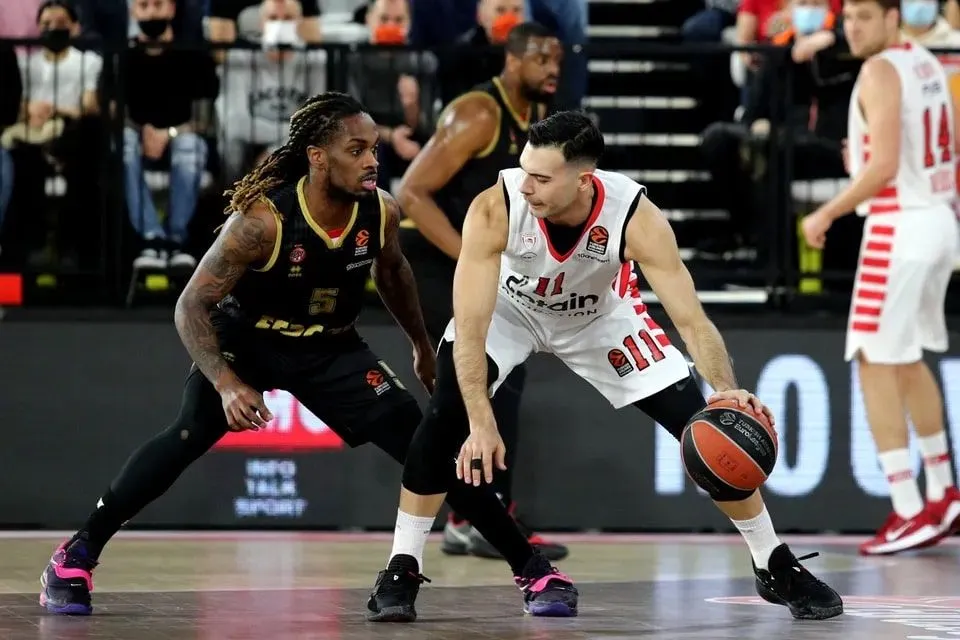 Euroleague : Kostas Sloukas (Olympiakos) « impatient et affamé » à l’idée de battre Monaco et de rejoindre le Final Four