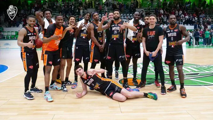 Vidéo : Quand le coach du Mans explose de joie après la victoire sur Nanterre
