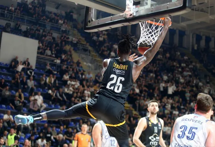 Les Français de l’étranger : Mathias Lessort leader du Partizan Belgrade