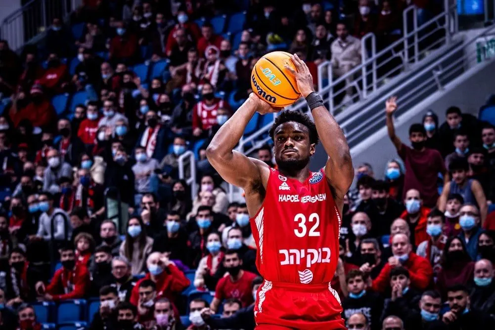 L’ASVEL officialise les arrivées de Parker Jackson-Cartwright et Retin Obasohan