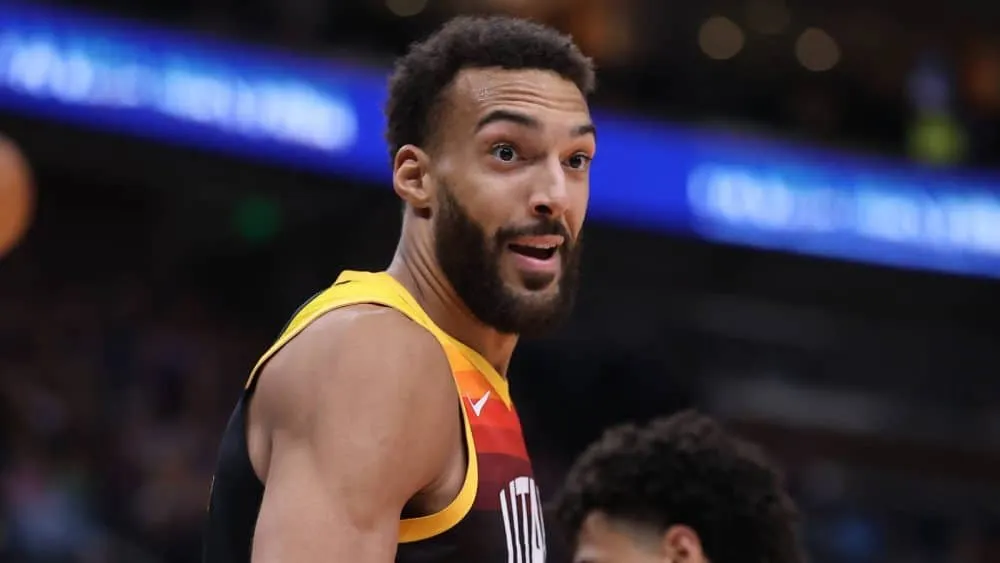 NBA : Snobé offensivement, Rudy Gobert s’affirme parmi les « meilleurs défenseurs de l’histoire du sport » après le match 1 des playoffs