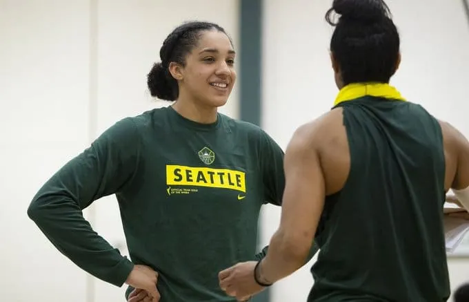 WNBA : Gabby Williams en panne d’adresse