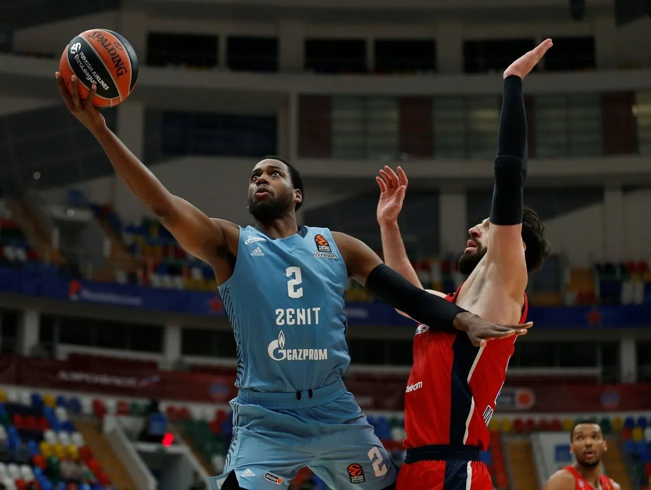 Accord trouvé entre Jordan Loyd et Monaco, qui cherche également à cadenasser Paris Lee !