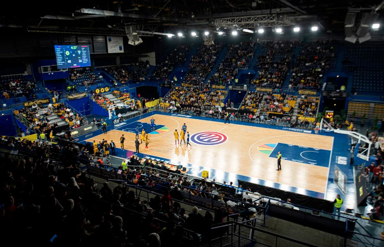 L’équipe de France féminine de retour à Marseille, une première depuis 1980