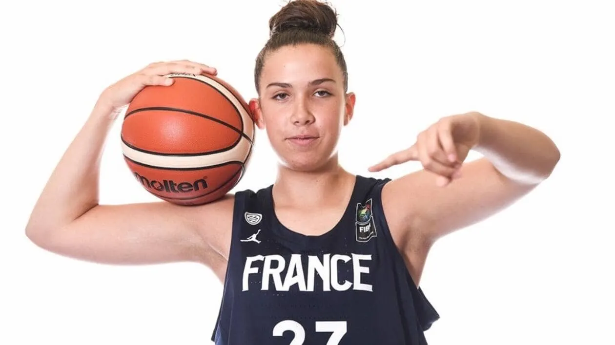 Equipe de France U18 féminines : 18 joueuses en stage à Vittel