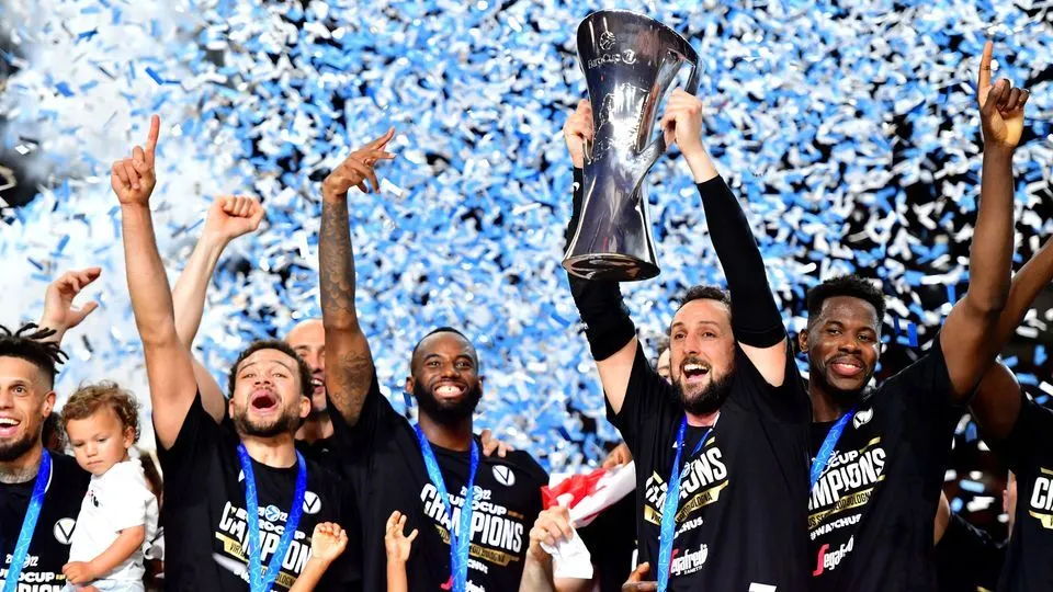 Mam Jaiteh après le titre d’Eurocup avec la Virtus Bologne : « Il va me falloir quelques jours pour réaliser »