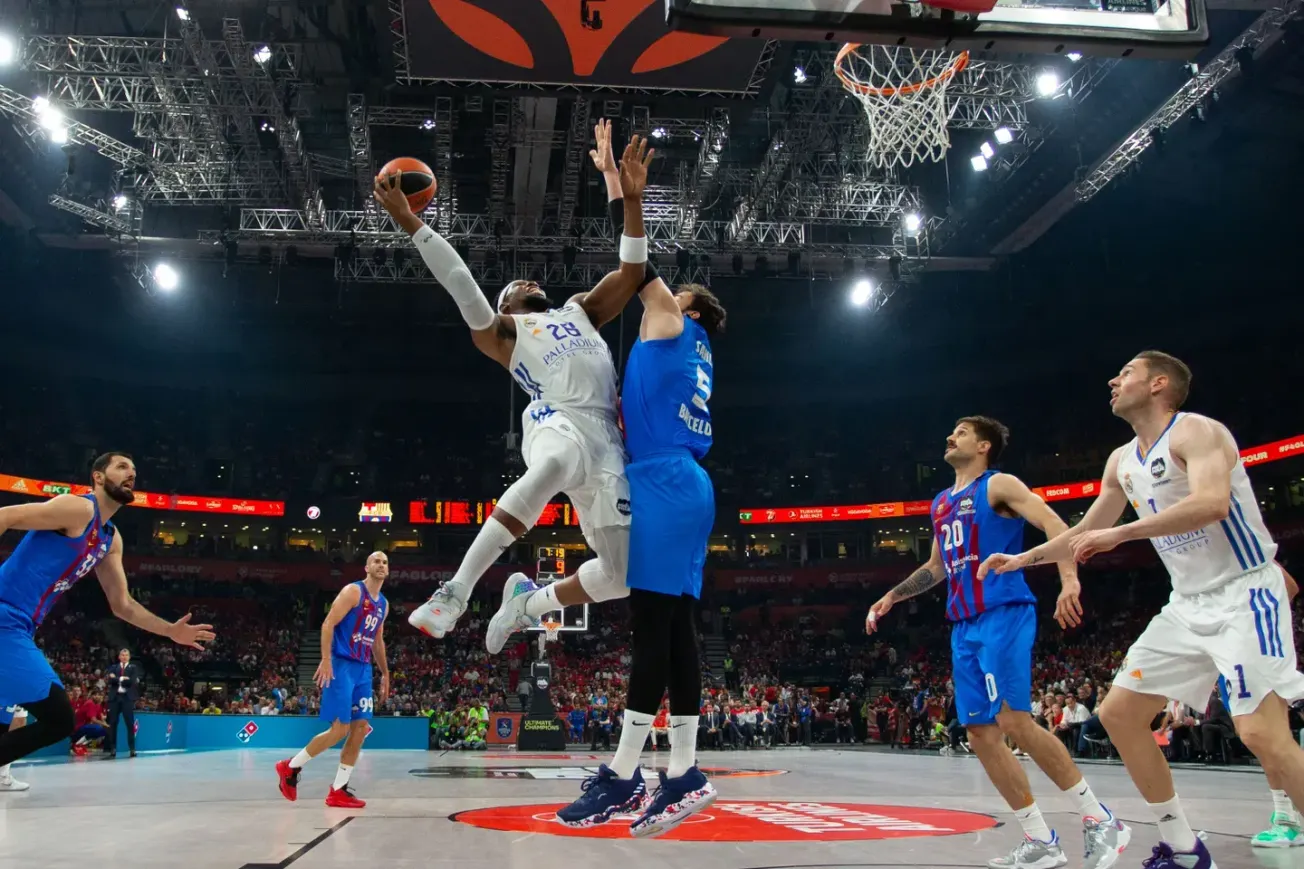 Les Français de l’étranger : Guerschon Yabusele décisif contre le Barça