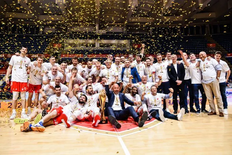 ABA League : L’Etoile Rouge couronnée, les spectateurs évacués de la salle