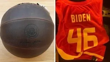 Quand le président américain et le chef du gouvernement espagnol s’échangent des cadeaux de basket-ball