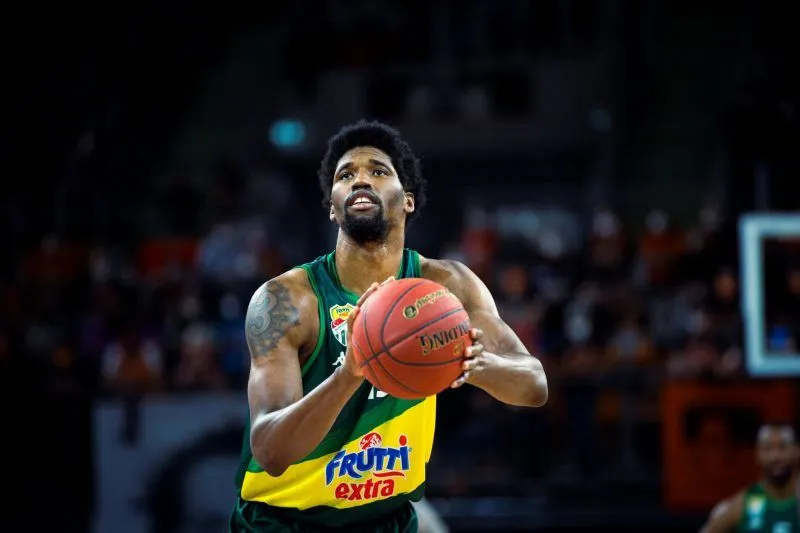 Euroleague : L’ancien Villeurbannais Kevarrius Hayes rejoint le Zalgiris Kaunas