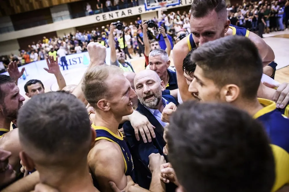 Le coach de la Bosnie : « Nous regarderons la vidéo et nous verrons que nous aurions pu jouer beaucoup mieux »