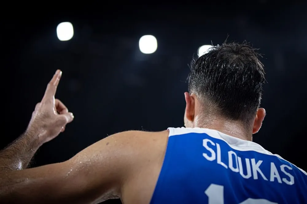 Grèce : Kostas Sloukas et Kostas Antetokounmpo vont-ils manquer l’EuroBasket ?