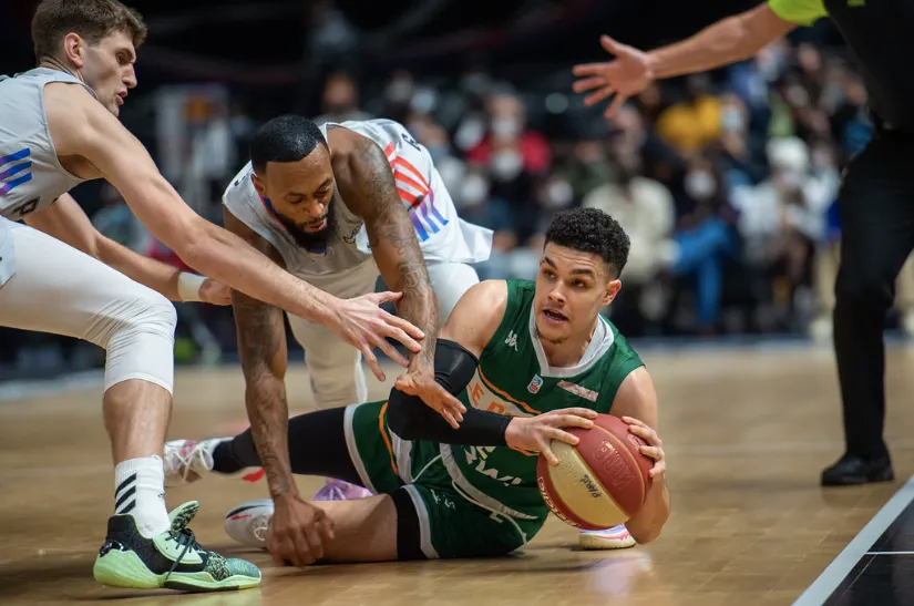 Portrait – Nadir Hifi, l’éclosion de la pépite algérienne