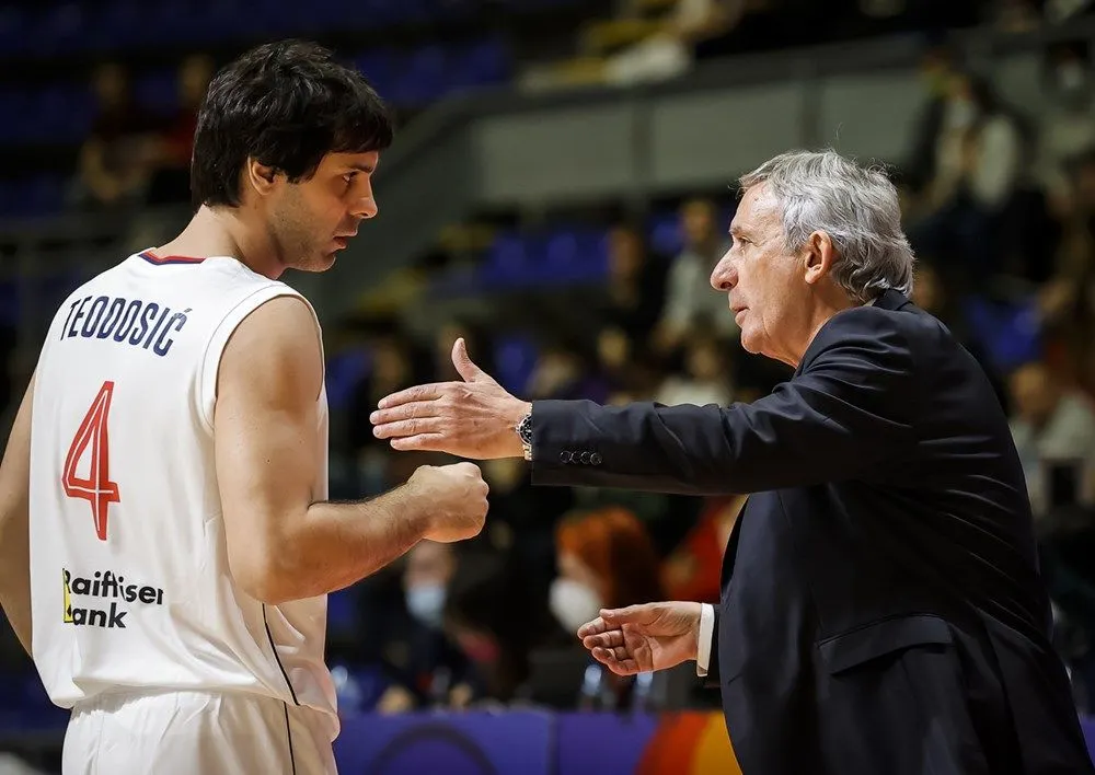 Serbie : Svetislav Pesic explique pourquoi il n’a pas sélectionné Milos Teodosic