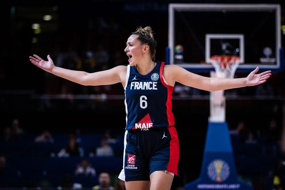 Equipe de France féminine : Alexia Chartereau forfait