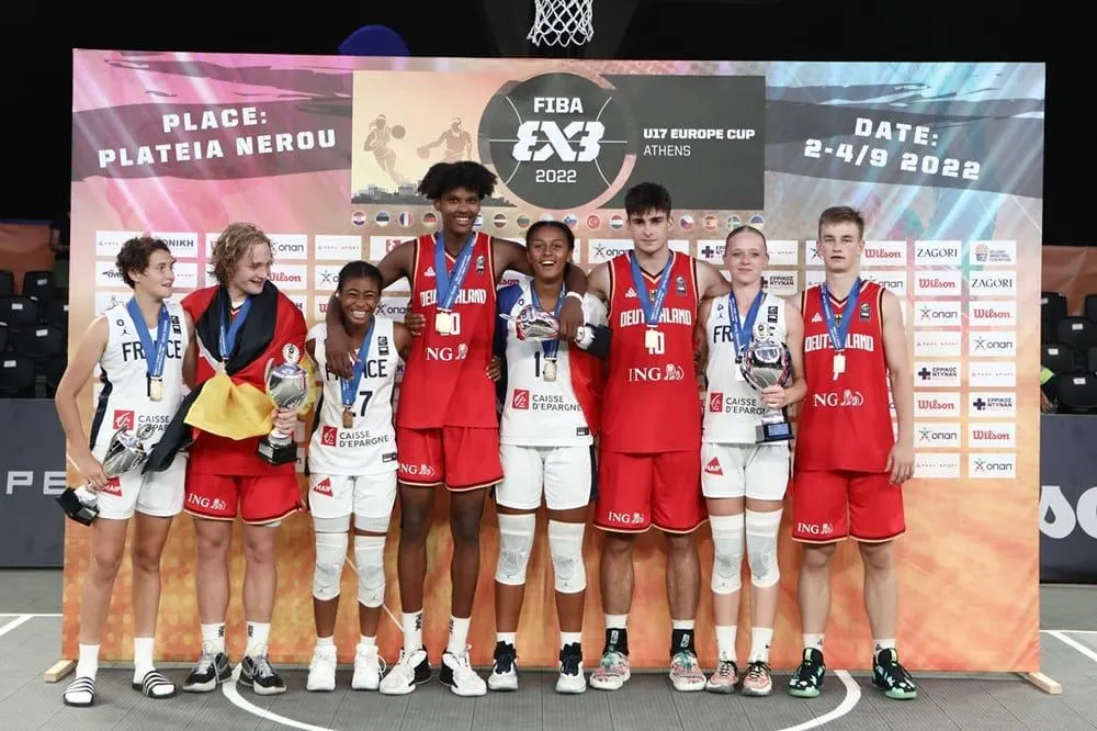 3×3 : Les Françaises remportent la Coupe d’Europe U17, les Français en bronze