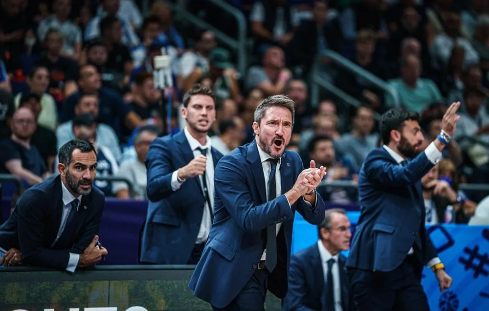 Gianmarco Pozzecco nouveau candidat à la succession de TJ Parker à l'ASVEL ?
