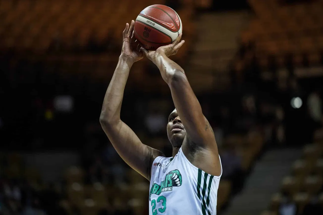 Eric Bartecheky (coach de Pau) : « Il faut absolument que l’on change les choses »