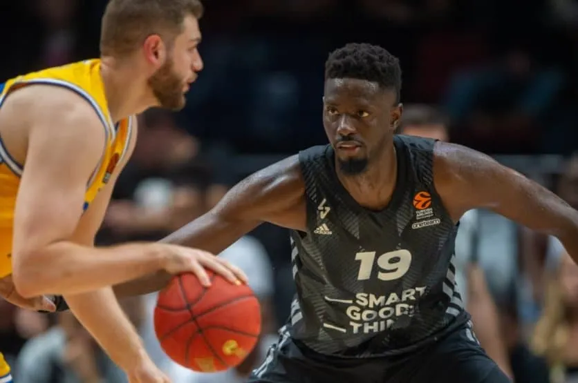 ITW Youssoupha Fall : « L’ASVEL croit en moi, je m’y installe sur la continuité »