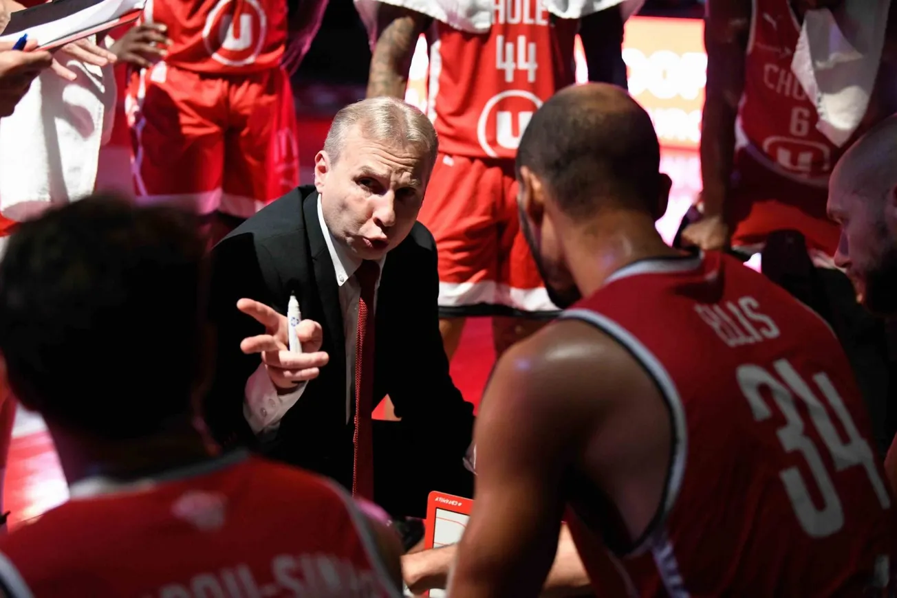 Laurent Vila avant Cholet – Pau : « On veut rester dans le top 4 »