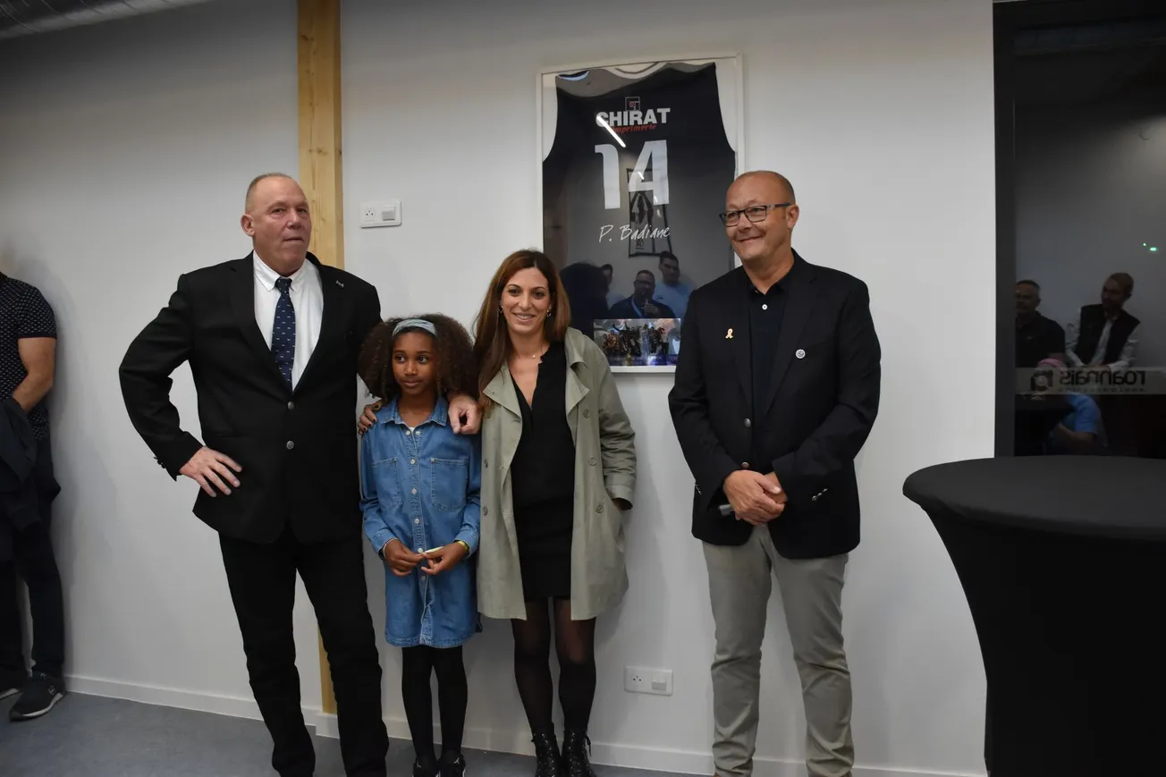 La Chorale de Roanne rend hommage à Pape Badiane