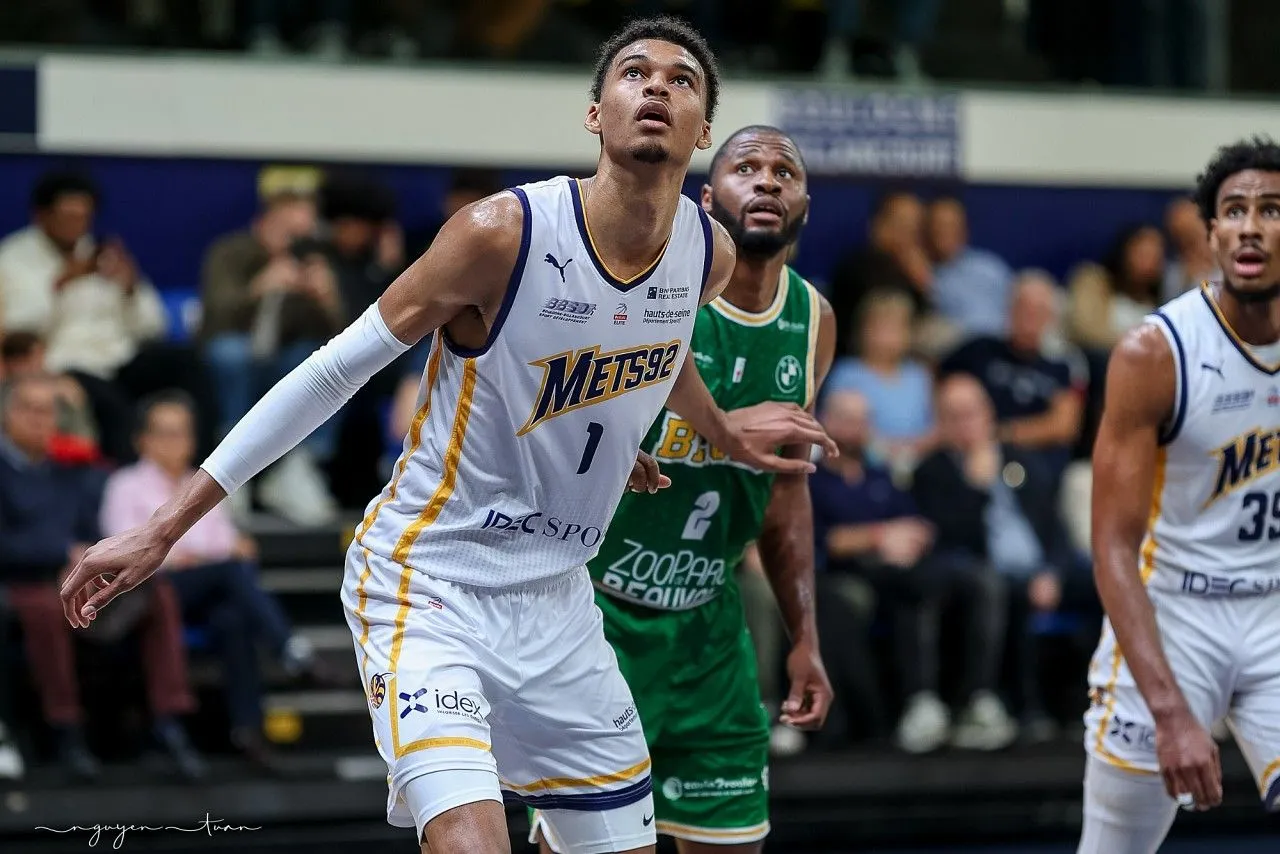 Vidéo : Victor Wembanyama squatte le top 10 du mois d’octobre en Betclic Elite