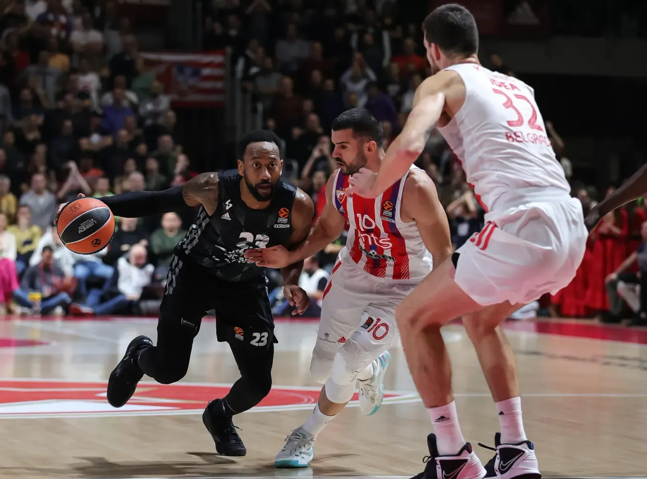 Euroleague : malgré un retour fantastique, l’ASVEL s’enfonce sur le parquet de l’Etoile Rouge