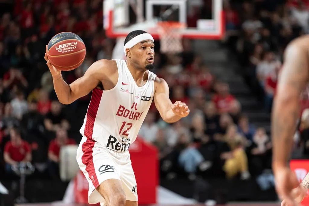 Vidéos : Le buzzer beater de James Palmer Jr. face à Nanterre