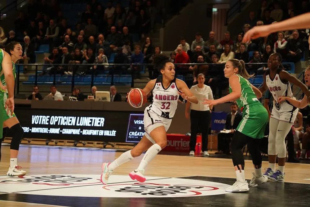 Eurocup féminine : Leila Lacan, 18 ans, et patronne d’Angers