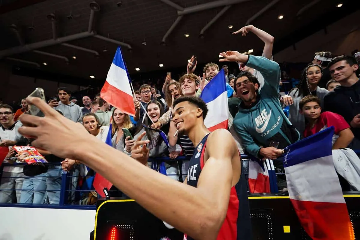 Les 6 infos de la semaine : Monaco renoue avec le succès, la France qualifiée pour le Mondial