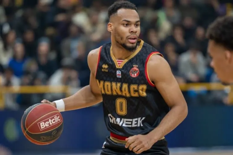 Euroleague : Elie Okobo élu MVP de la 16e journée